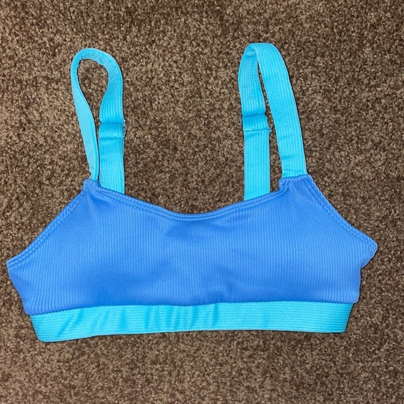 Blue Bikini - Picture 2 of 7